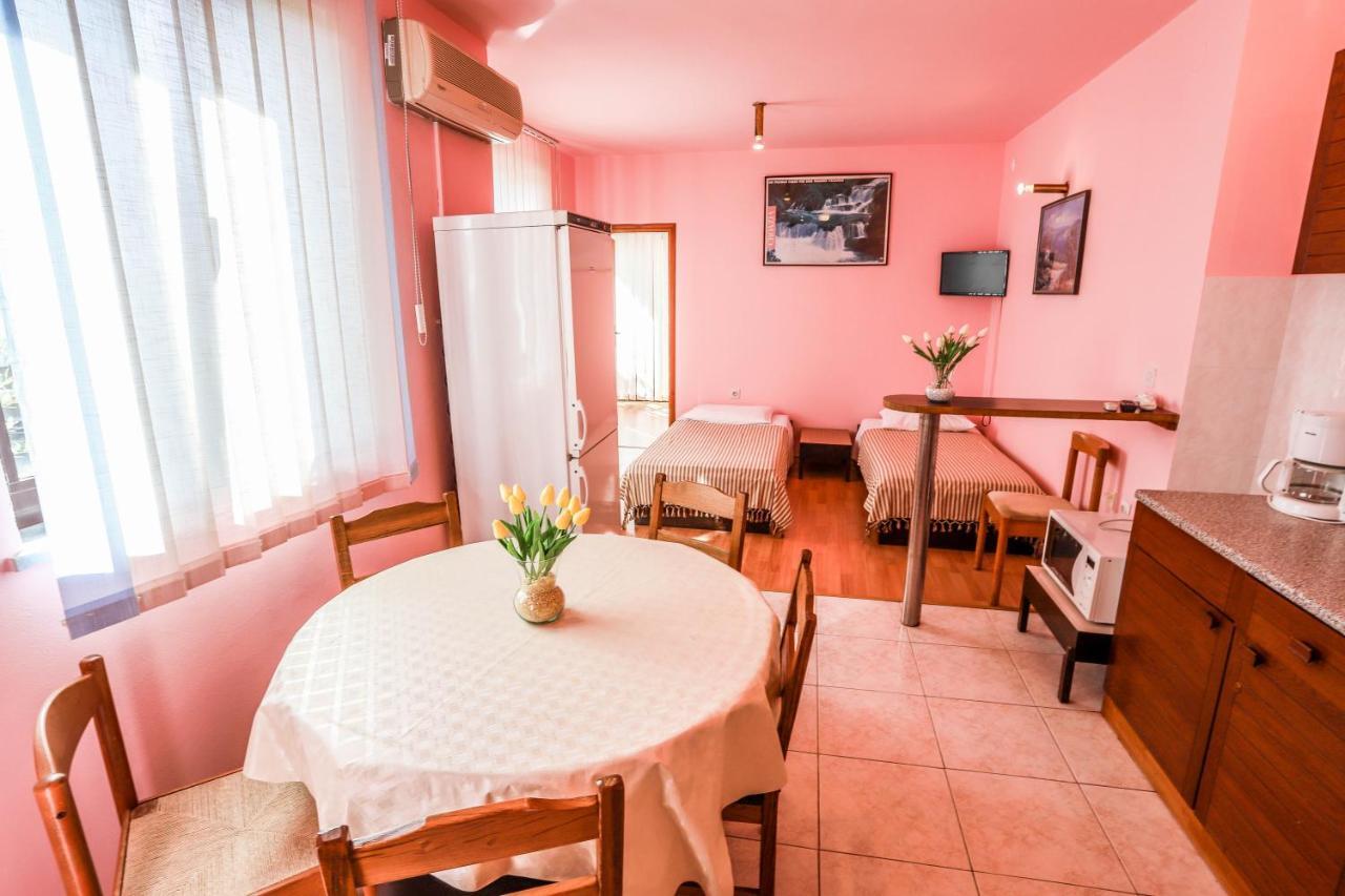 Medulin Riviera Apartments Goran Экстерьер фото